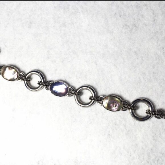 Lia Sophia Silver Tone Abalone & Purple Glass Toggle Bracelet NWOT 7.5" - Picture 5 of 13